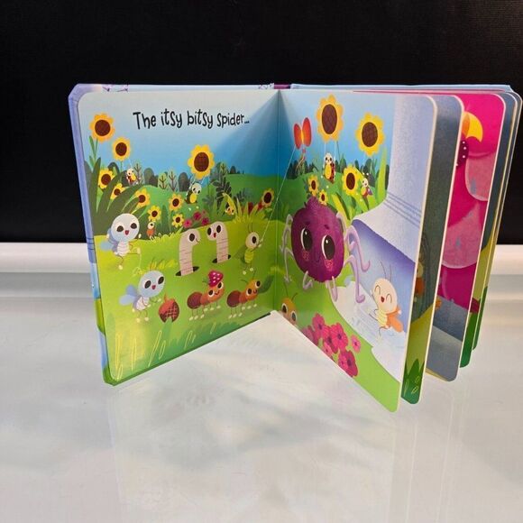 Count and Clap with Curious George / The Itsy Bitsy Spider 2 Board Books - Picture 4 of 10